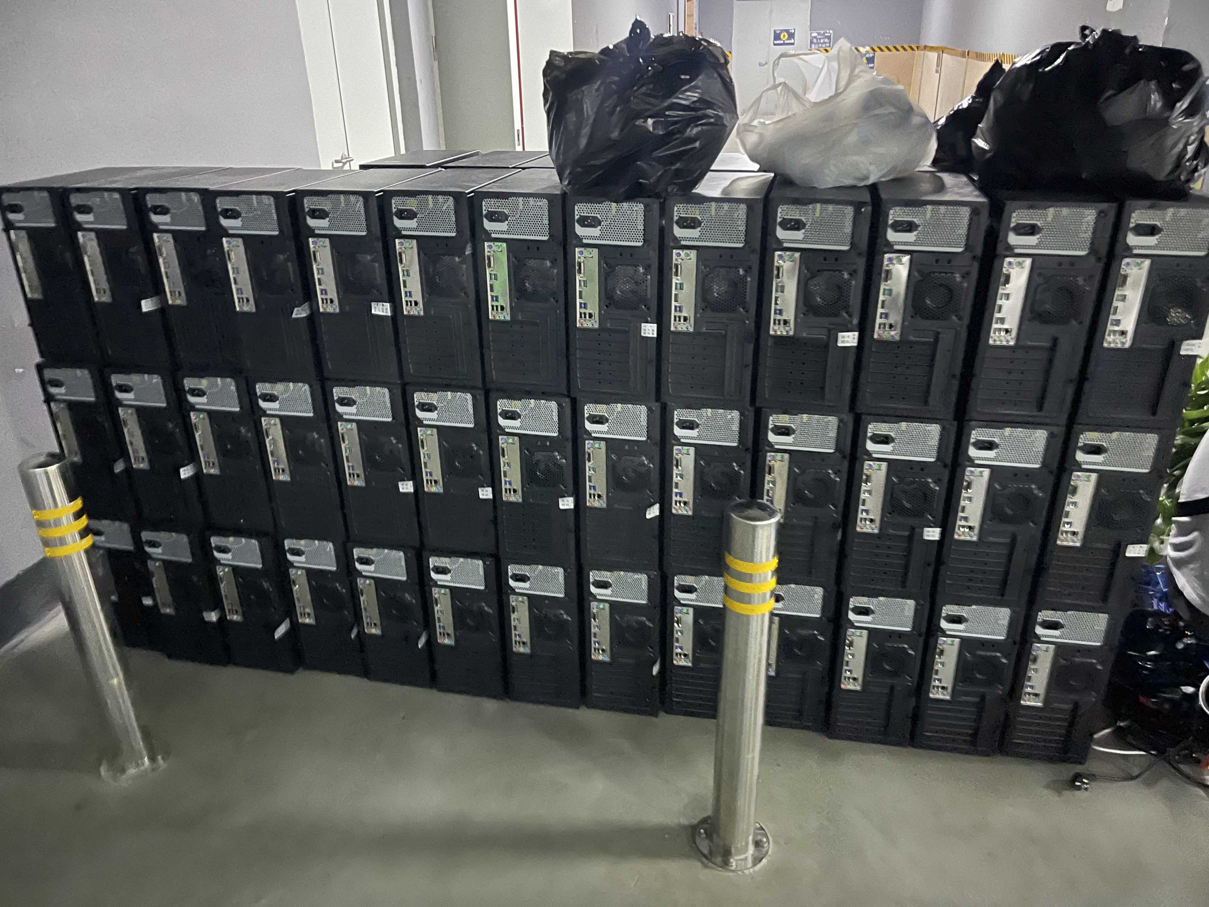 深圳回收電腦顯示屏，顯示器設(shè)備回收(圖3)