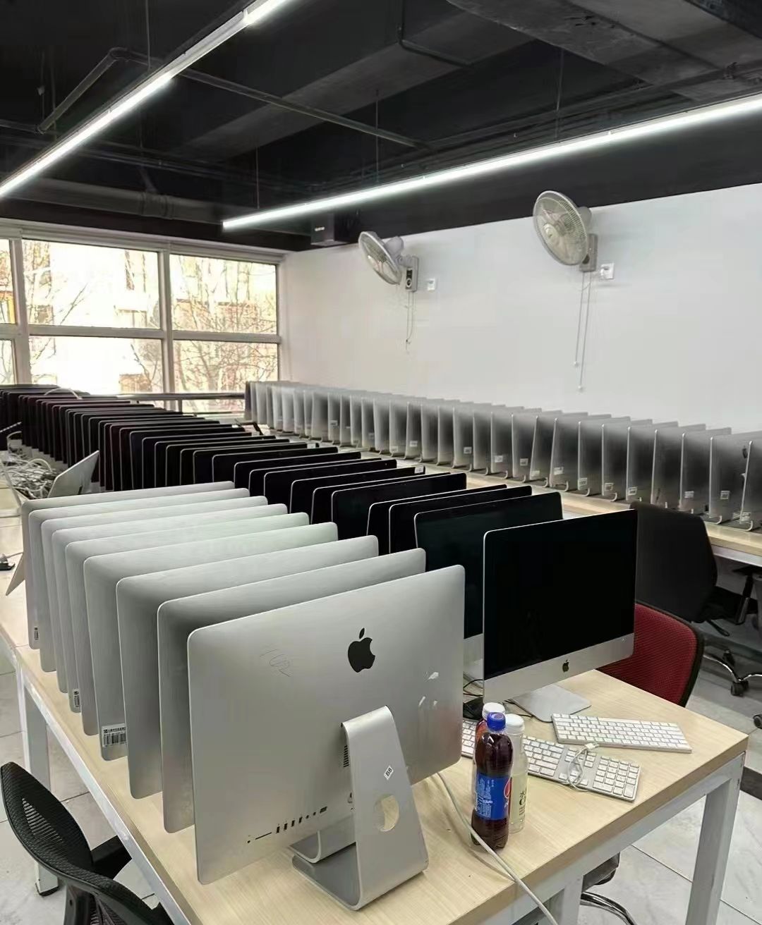 深圳上門回收公司電腦，多臺臺式機也照單全收(圖3)